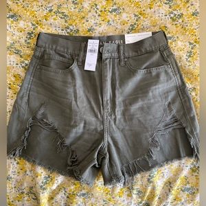 American Eagle Highest Rise Mom Short